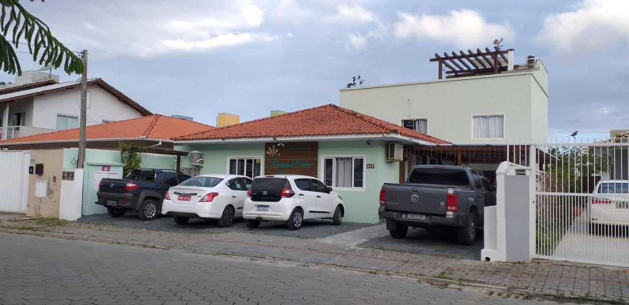 Perola De Bombinhas Hotell Exteriör bild
